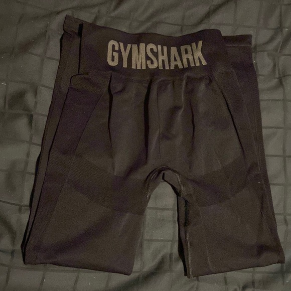 Gymshark Leggings - Picture 1 of 3